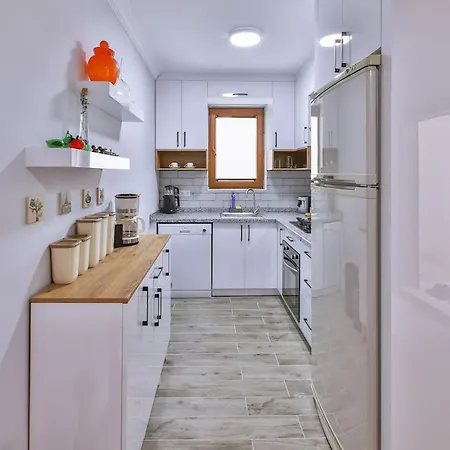 Apartment Elfe Misra *