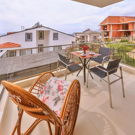Apartment Elfe Misra